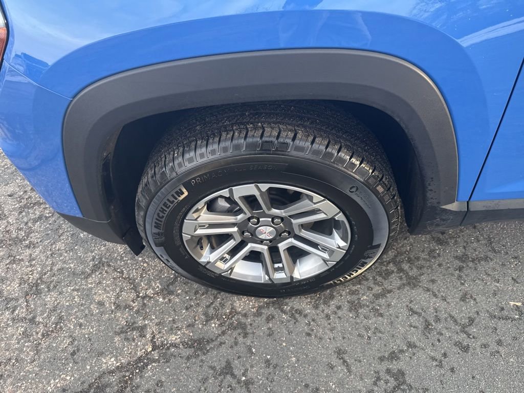 Certified 2025 GMC Terrain Elevation image 9