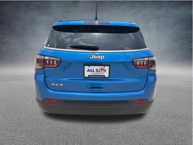 Used 2024 Jeep Compass Sport AWD/4WD image 7