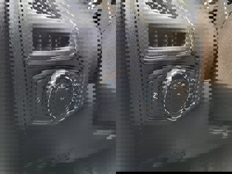 Used 2013 Ford Focus SE image 21