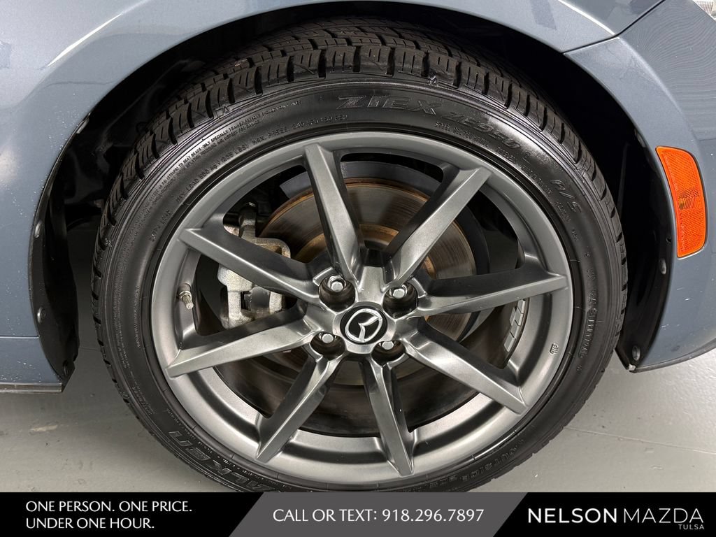 Used 2020 MAZDA MX-5 Miata RF Grand Touring RWD image 14
