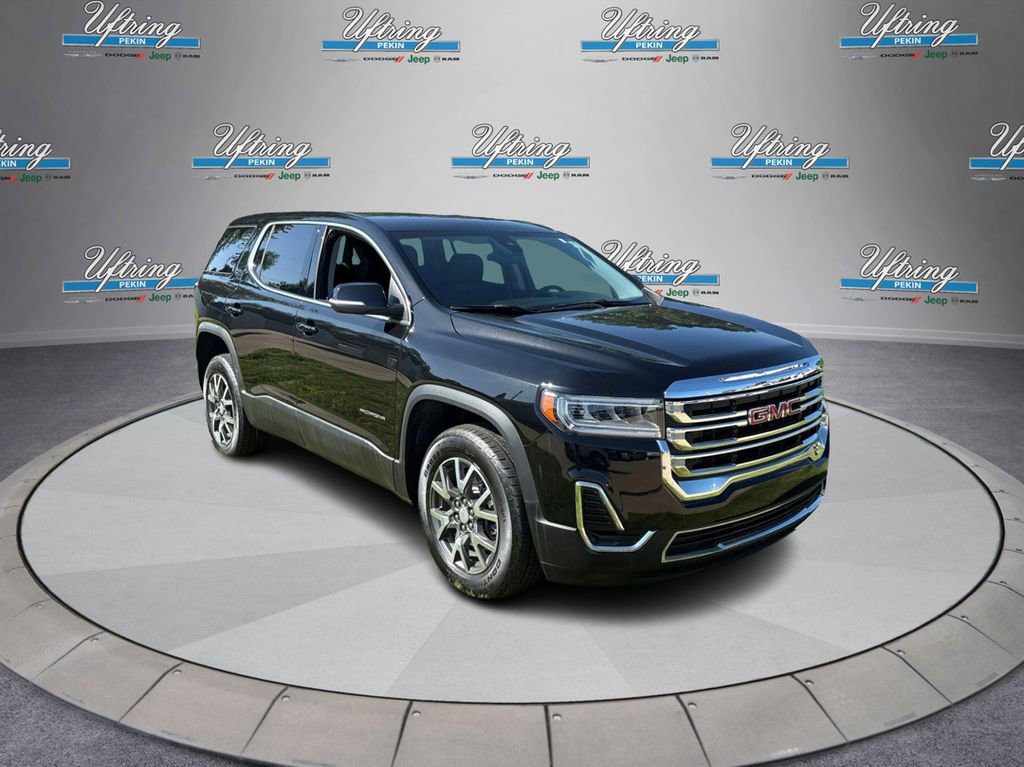 Used 2023 GMC Acadia SLE image 1