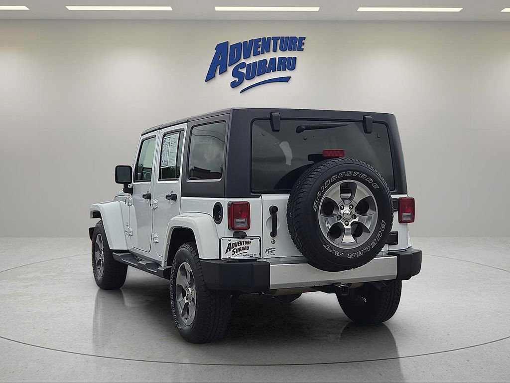 Used 2018 Jeep Wrangler Unlimited Sahara w/ Connectivity Group image 5