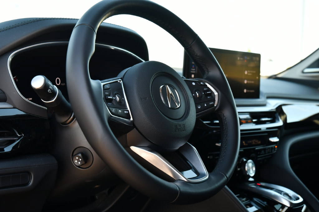 Certified 2026 Acura MDX w/ Technology Package AWD/4WD image 20