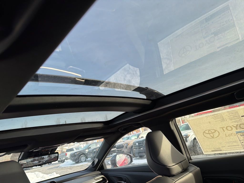 New 2026 Toyota Crown Signia image 7