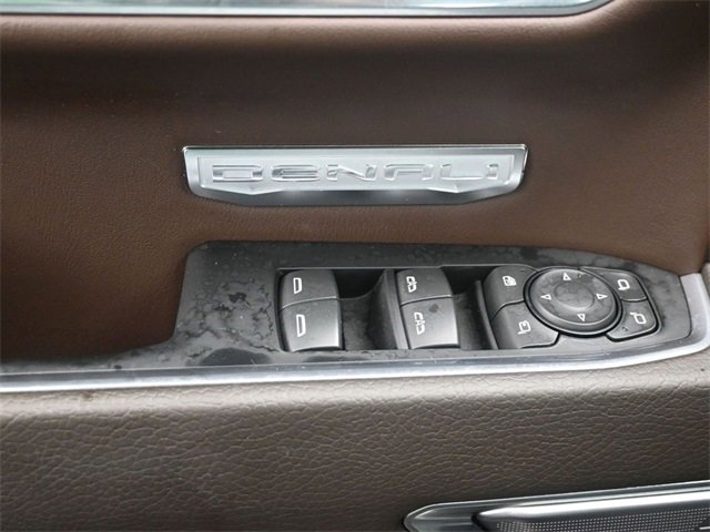Used 2022 GMC Sierra 1500 Denali w/ Denali Reserve Package image 12