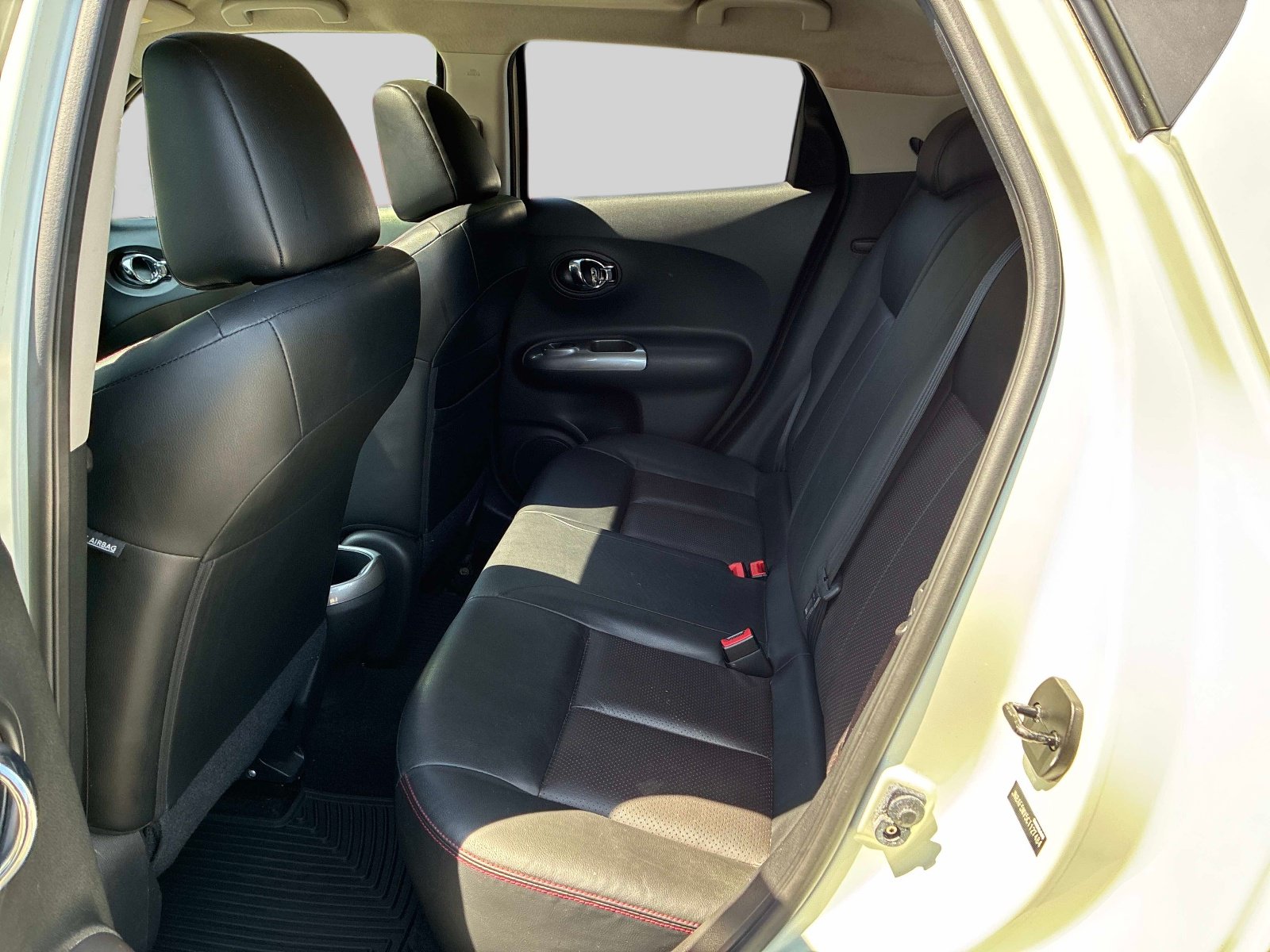 Used 2012 Nissan Juke SL AWD/4WD image 16
