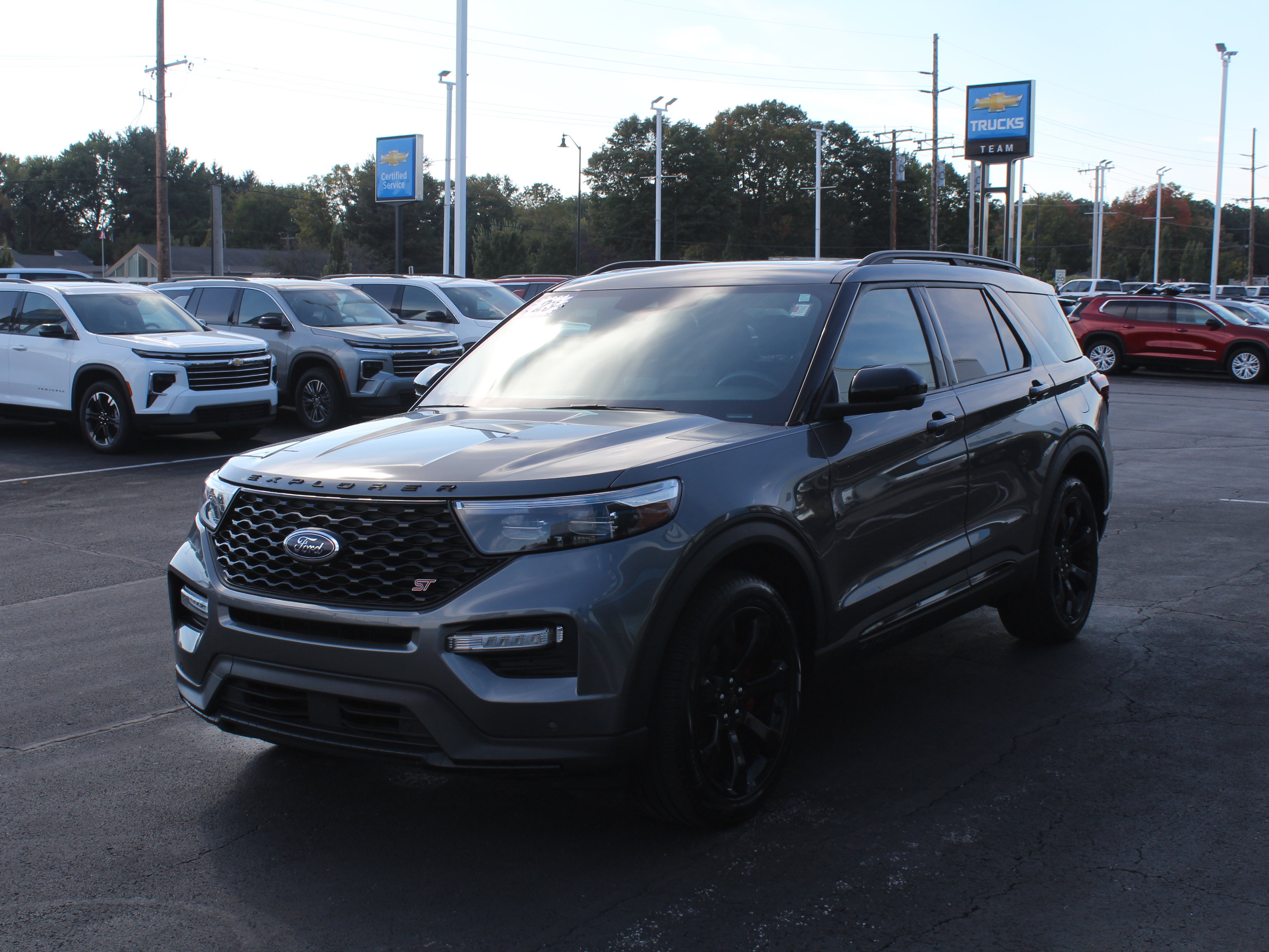 Used 2023 Ford Explorer ST w/ Equipment Group 401A AWD/4WD image 10