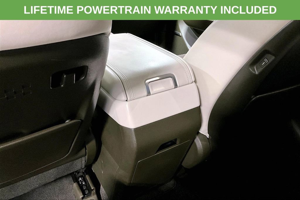 Used 2025 Hyundai Santa Fe Calligraphy image 32