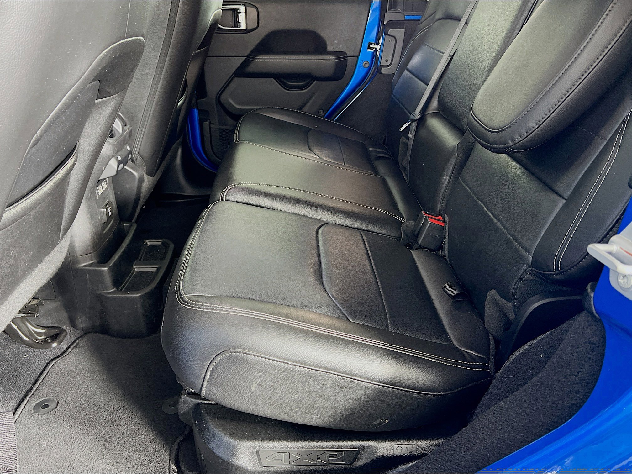 Used 2023 Jeep Wrangler Sahara w/ Cold Weather Group image 5