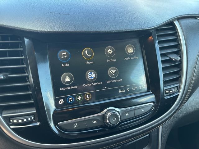 Used 2018 Chevrolet Trax LT w/ LT Convenience Package image 22