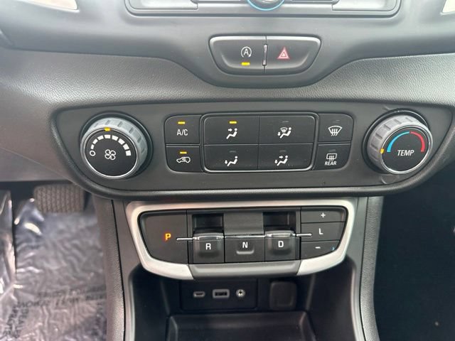 Used 2023 GMC Terrain SLE w/ Elevation Edition FWD image 27