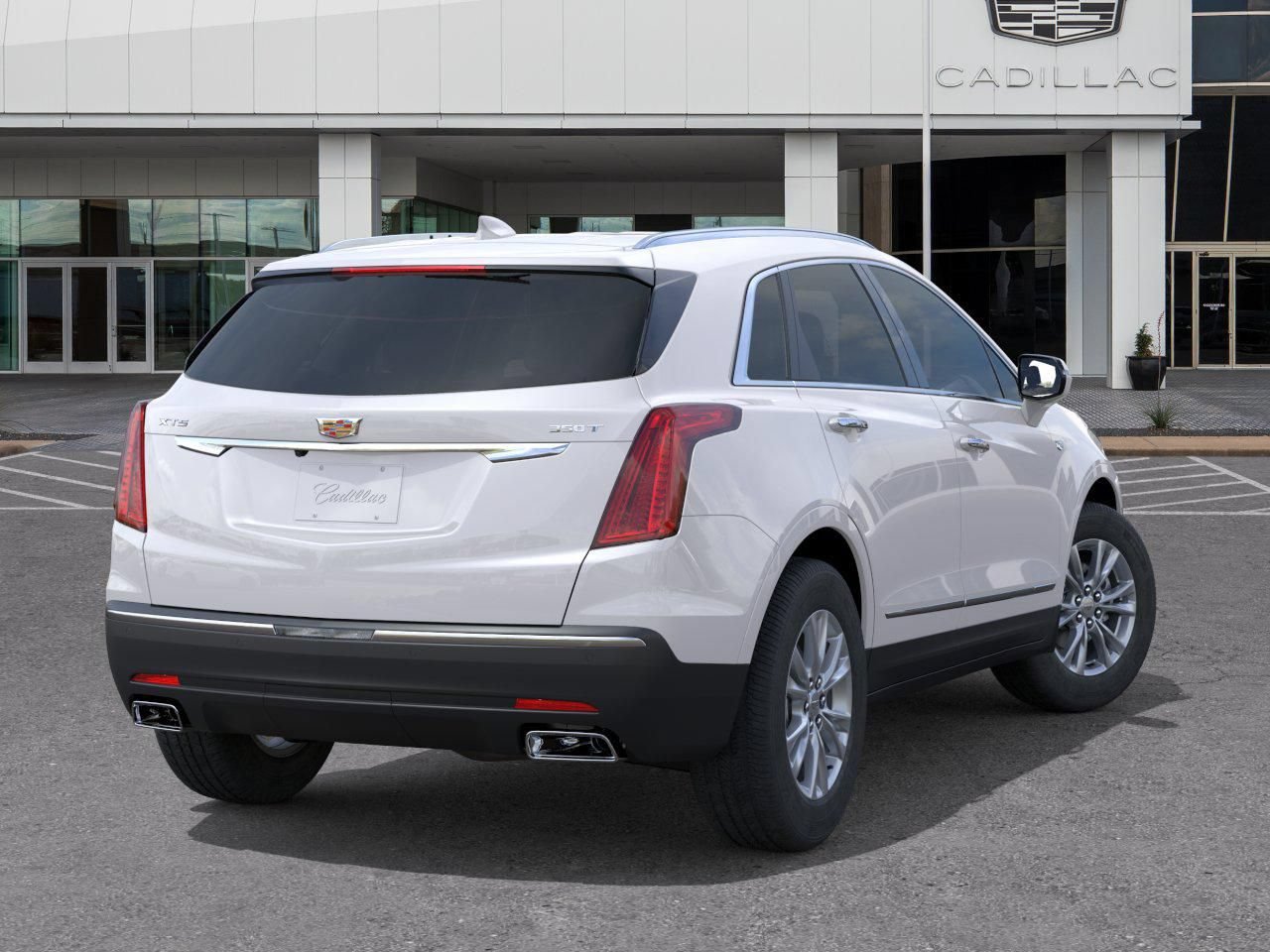 New 2026 Cadillac XT5 Luxury w/ LPO, Floor Liner Package FWD image 4