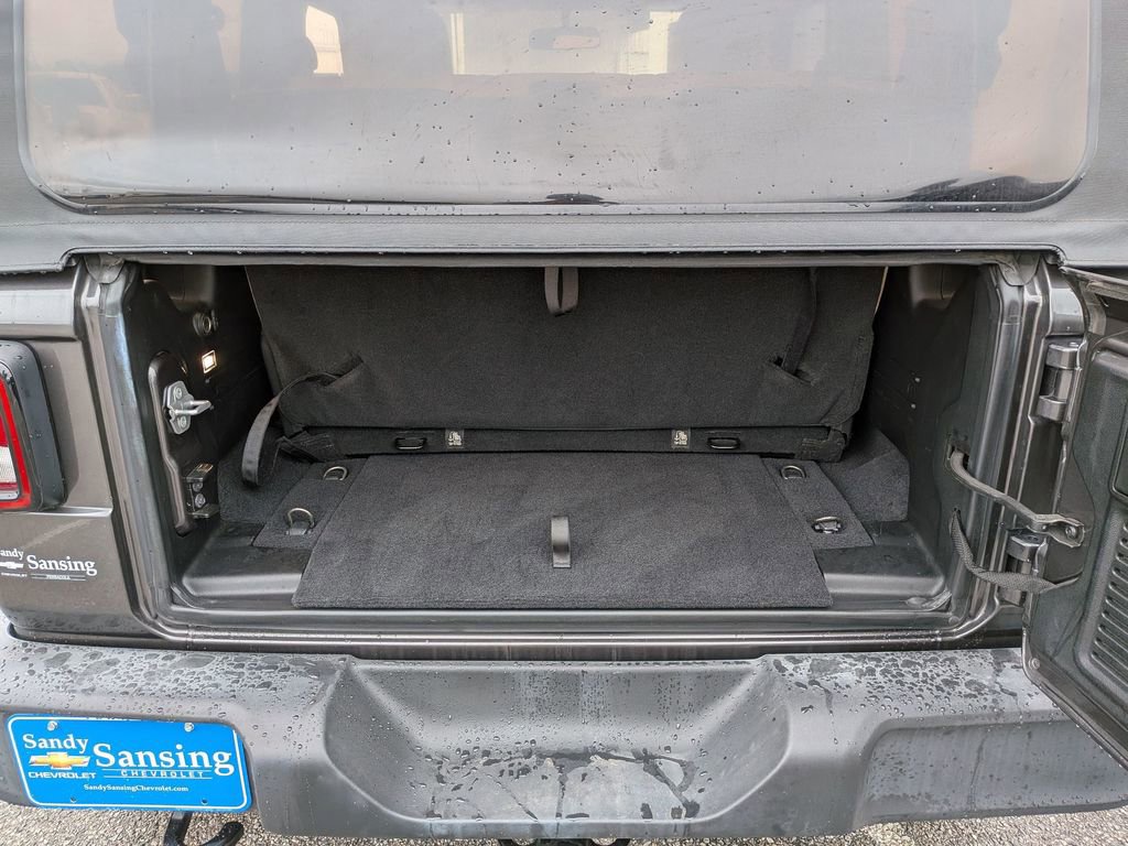 Used 2018 Jeep Wrangler Sport AWD/4WD image 24