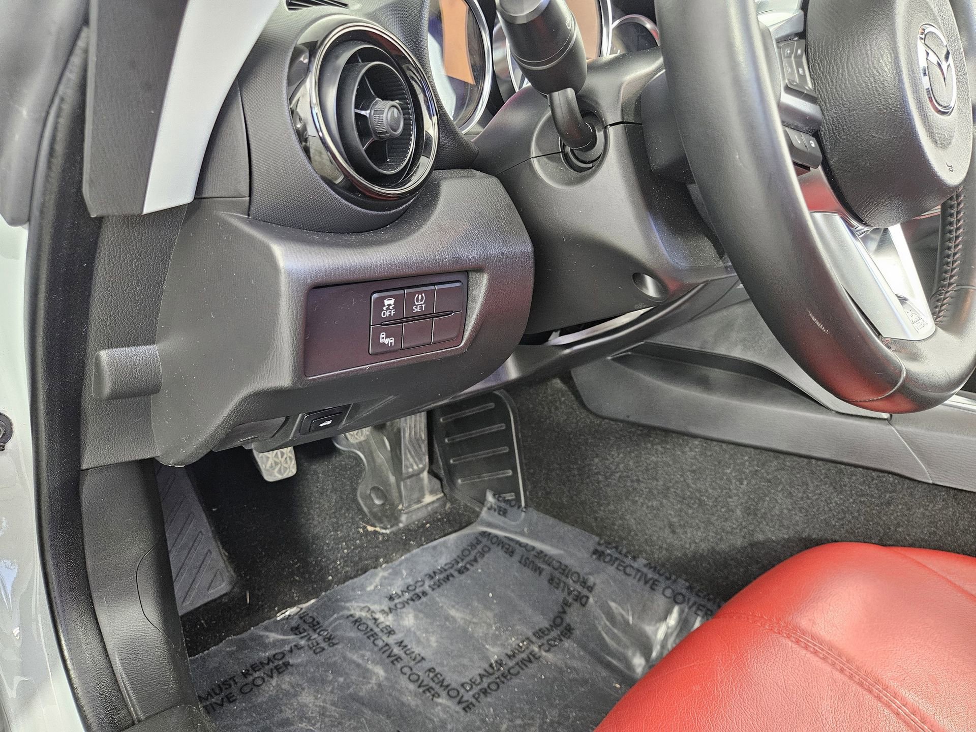 Used 2017 MAZDA MX-5 Miata RF Club RWD image 17