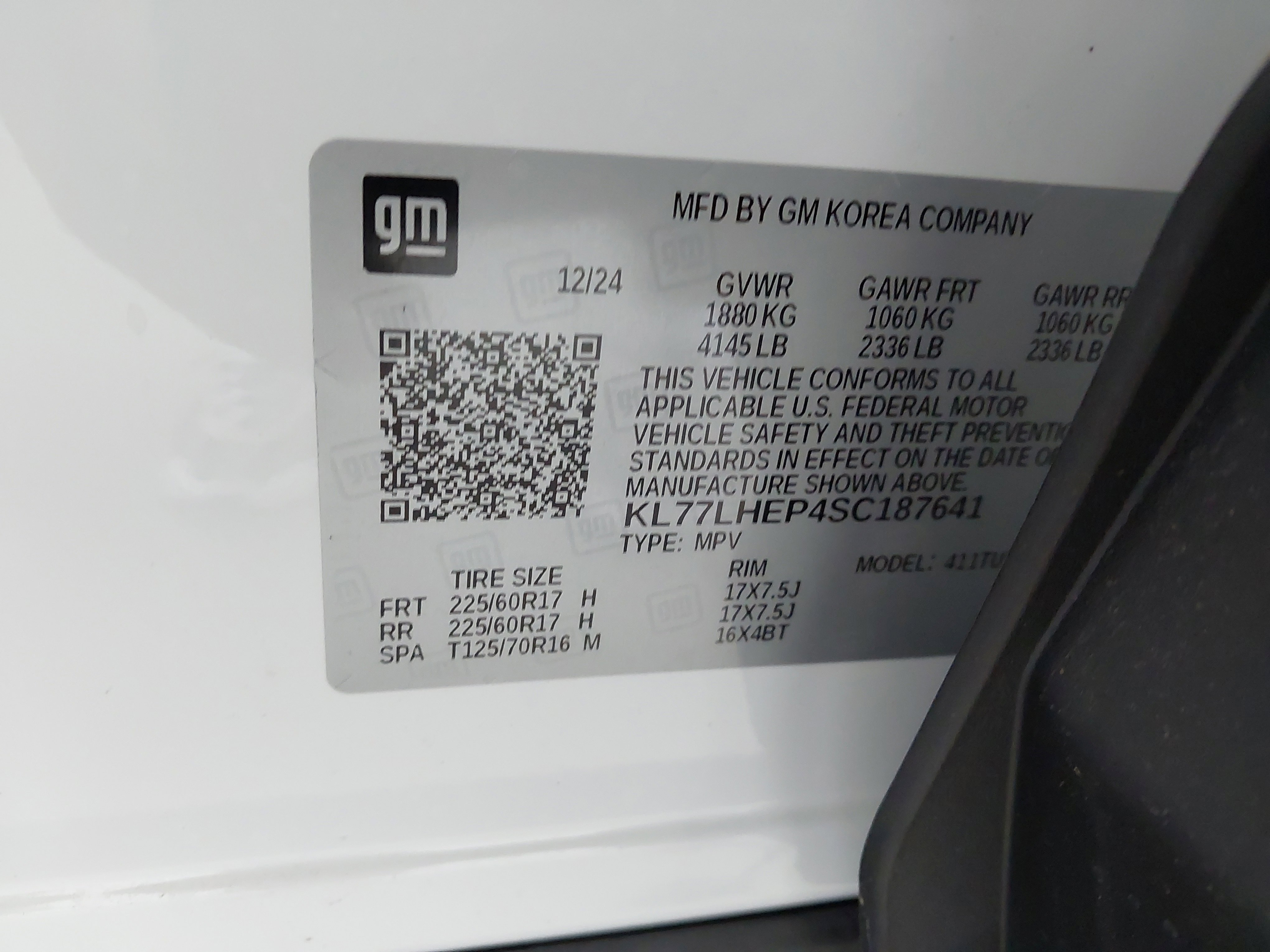 Used 2025 Chevrolet Trax LT w/ Driver Confidence Package image 34