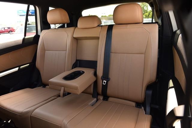 Used 2023 Volkswagen Tiguan SE FWD image 20