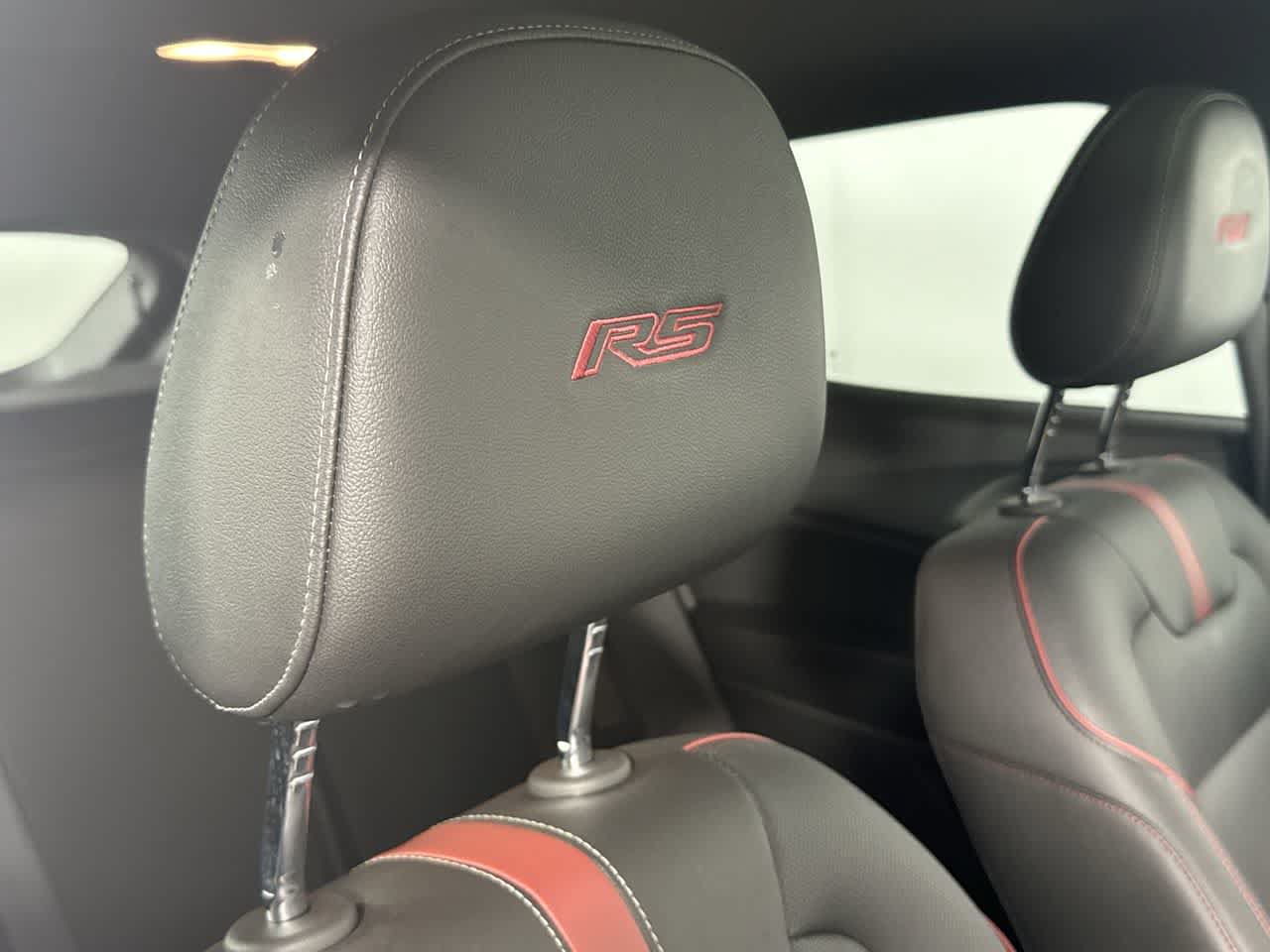 Used 2024 Chevrolet Trax RS w/ Sunroof Package FWD image 21