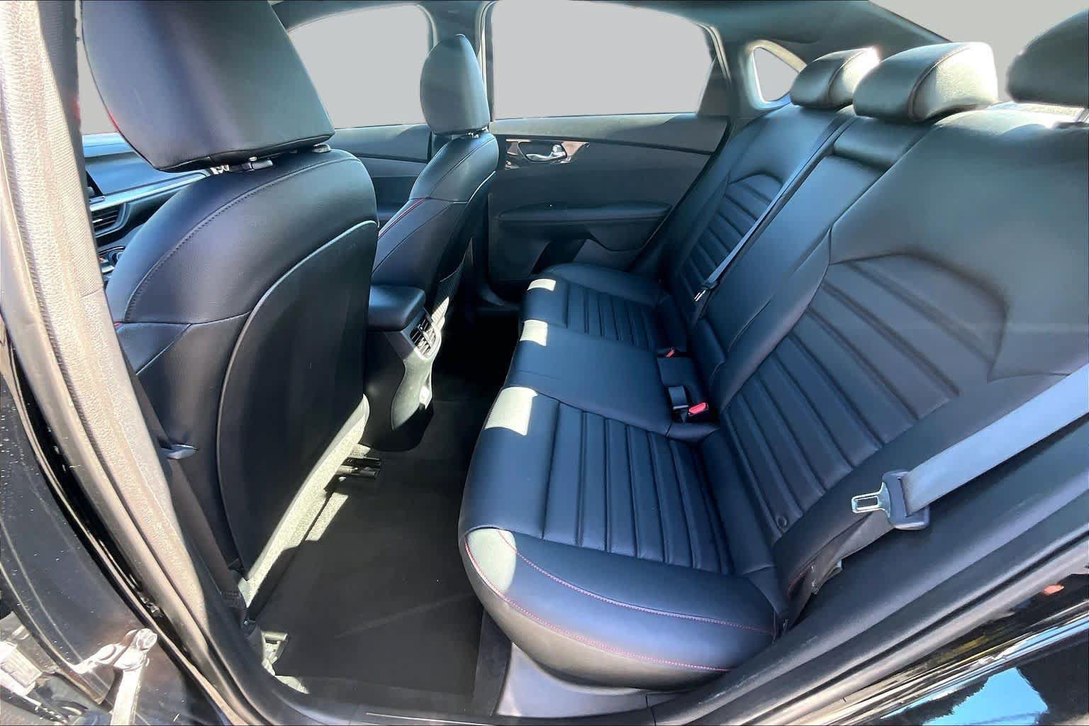 Used 2024 Kia Forte GT FWD image 38