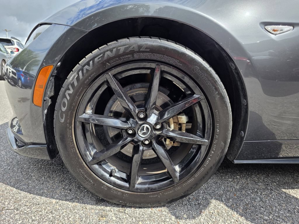 Used 2021 MAZDA MX-5 Miata RF Club RWD image 22