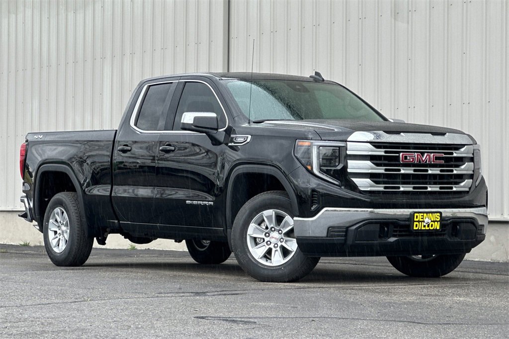 New 2025 GMC Sierra 1500 SLE image 2