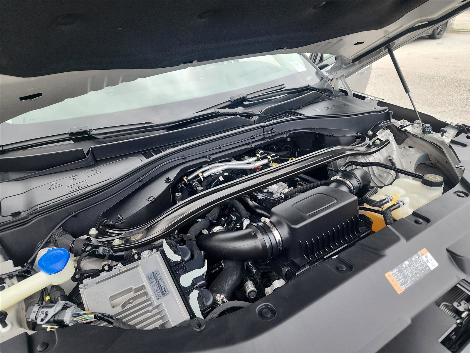 Used 2023 Lincoln Aviator Reserve w/ Equipment Group 201A AWD/4WD image 13