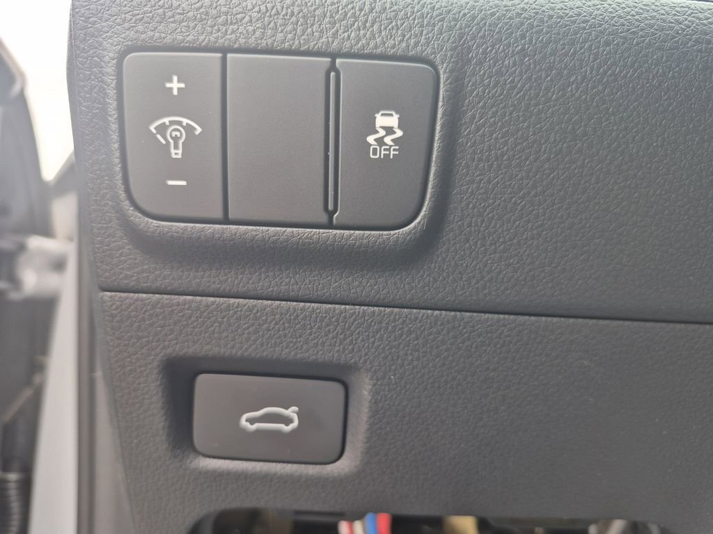 New 2026 Kia K5 GT-Line image 26