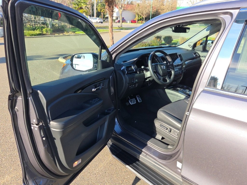 Used 2020 Honda Pilot Elite image 10