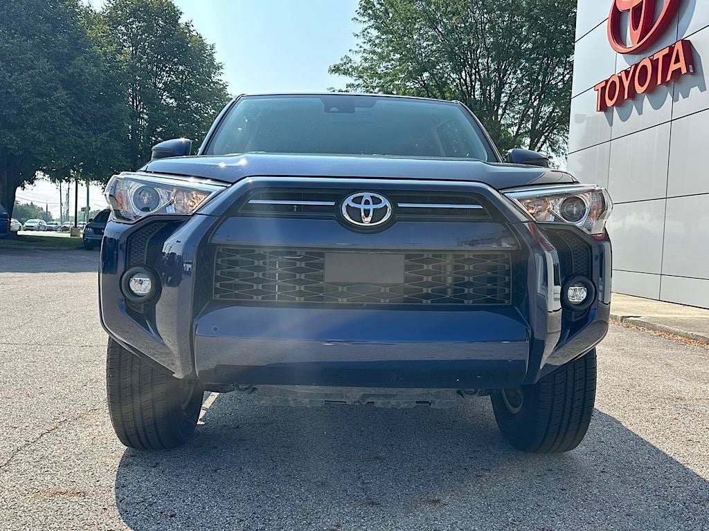 Certified 2024 Toyota 4Runner SR5 AWD/4WD image 8