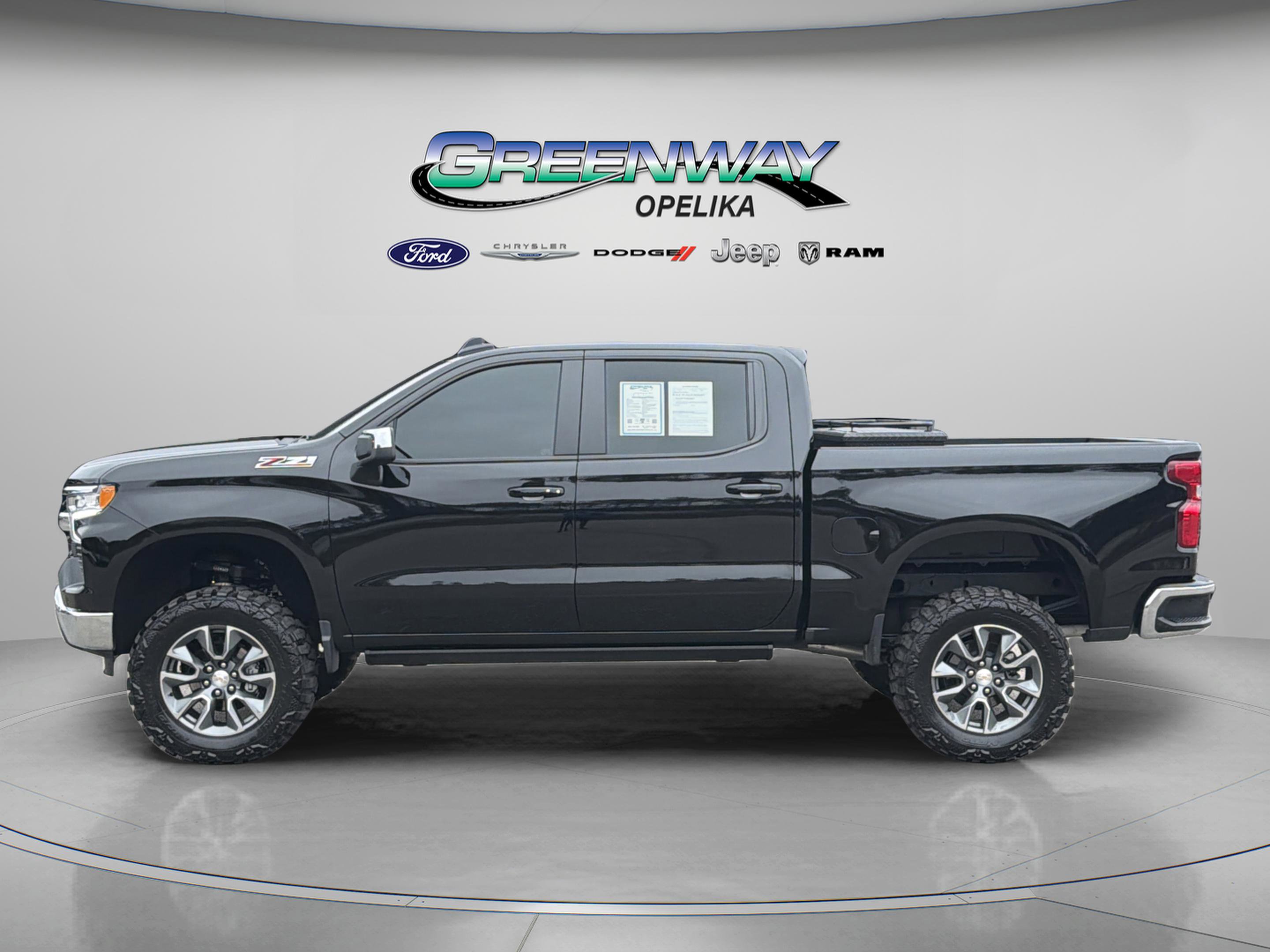 Used 2026 Chevrolet Silverado 1500 LT w/ All Star Edition Plus image 7