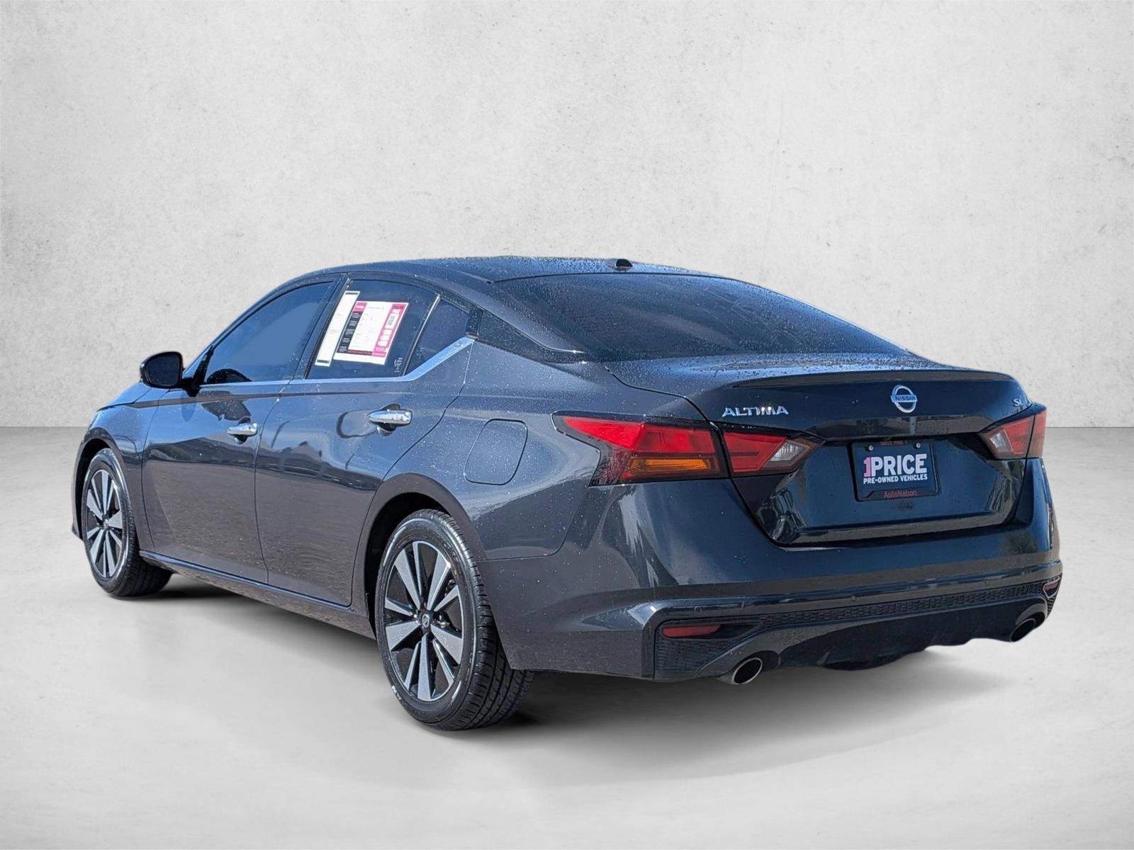 Used 2020 Nissan Altima 2.5 SL FWD image 8