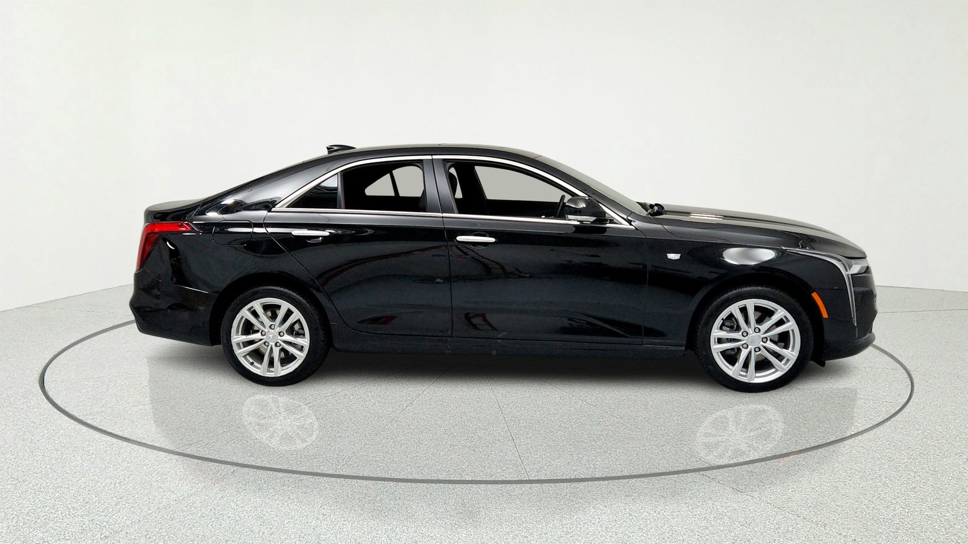 Used 2025 Cadillac CT4 Luxury AWD/4WD image 6