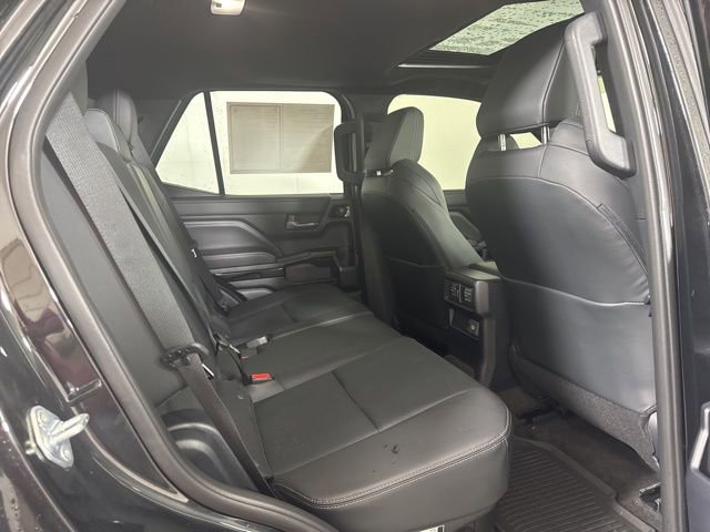 Used 2025 Toyota 4Runner Limited image 5