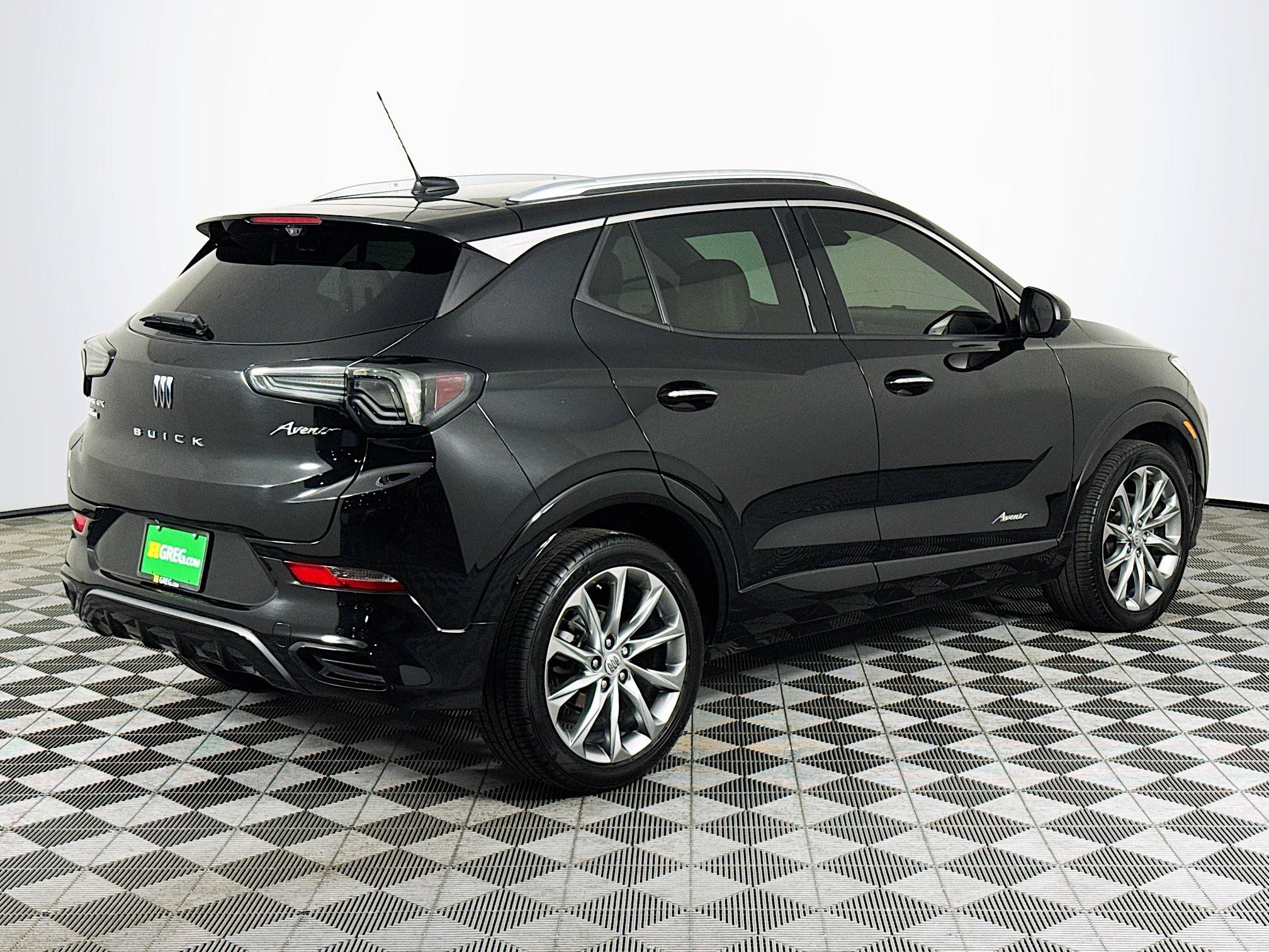 Used 2024 Buick Encore GX Avenir w/ Avenir Technology Package FWD image 8