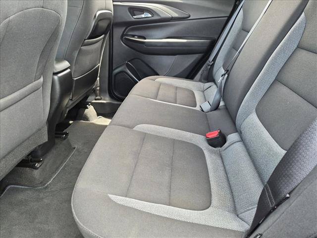 Used 2021 Chevrolet TrailBlazer LS FWD image 16