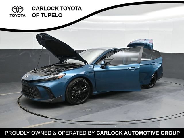 Used 2025 Toyota Camry SE FWD image 37