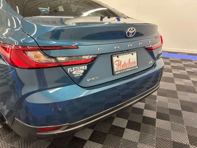 Used 2026 Toyota Camry LE w/ Convenience Package FWD image 8