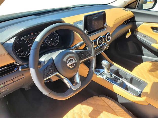 New 2025 Nissan Sentra SV w/ SV Premium Package image 17