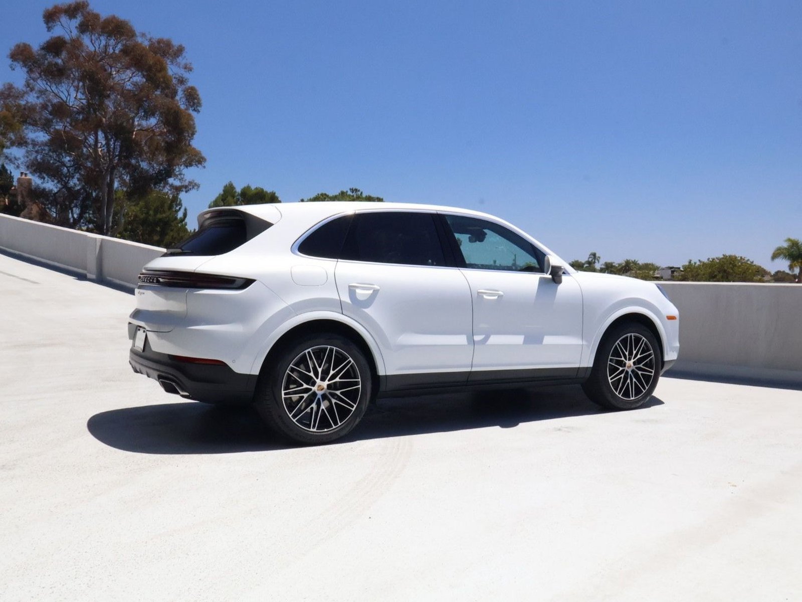 New 2026 Porsche Cayenne AWD/4WD image 8