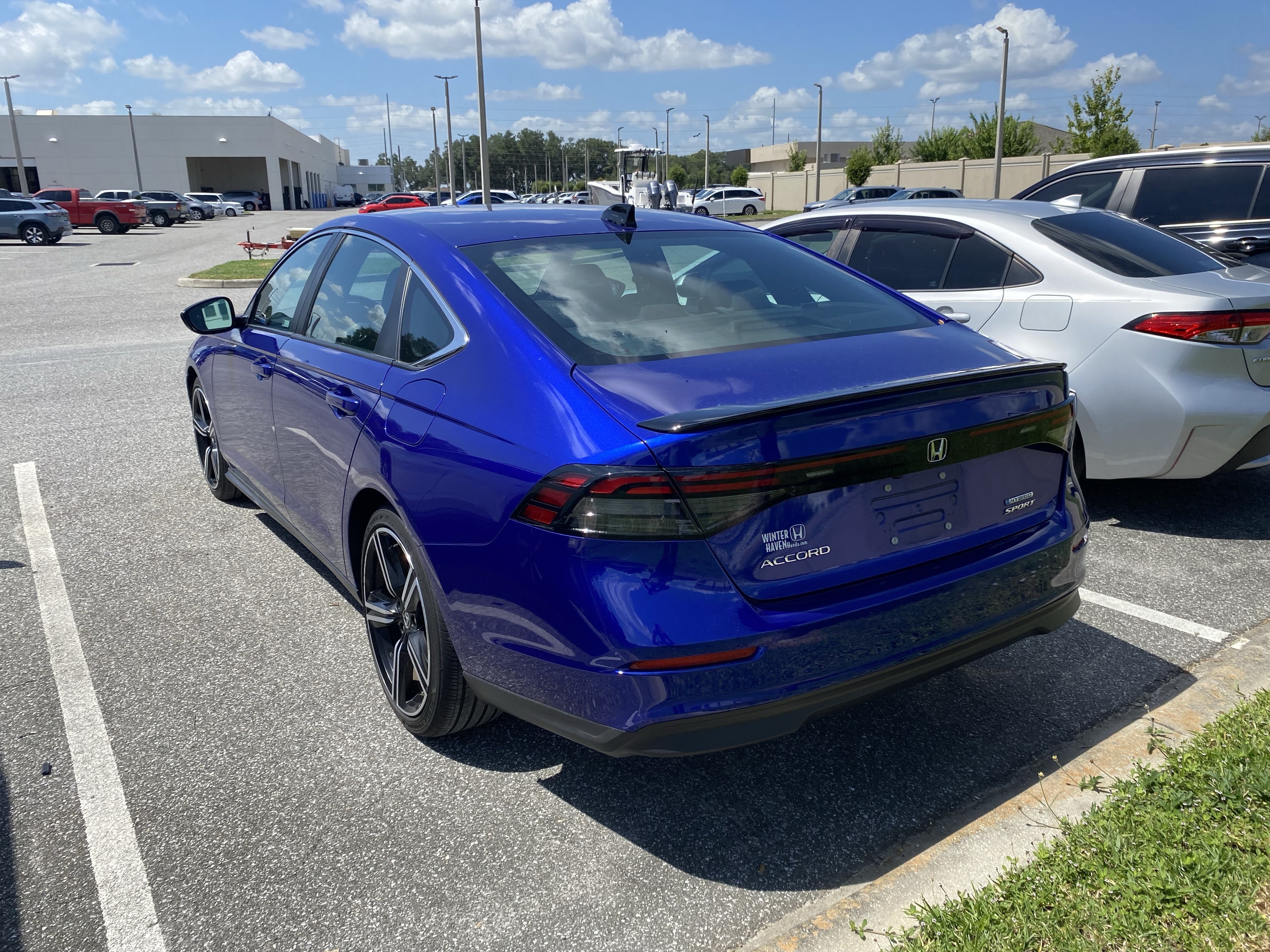 Used 2023 Honda Accord Sport image 9