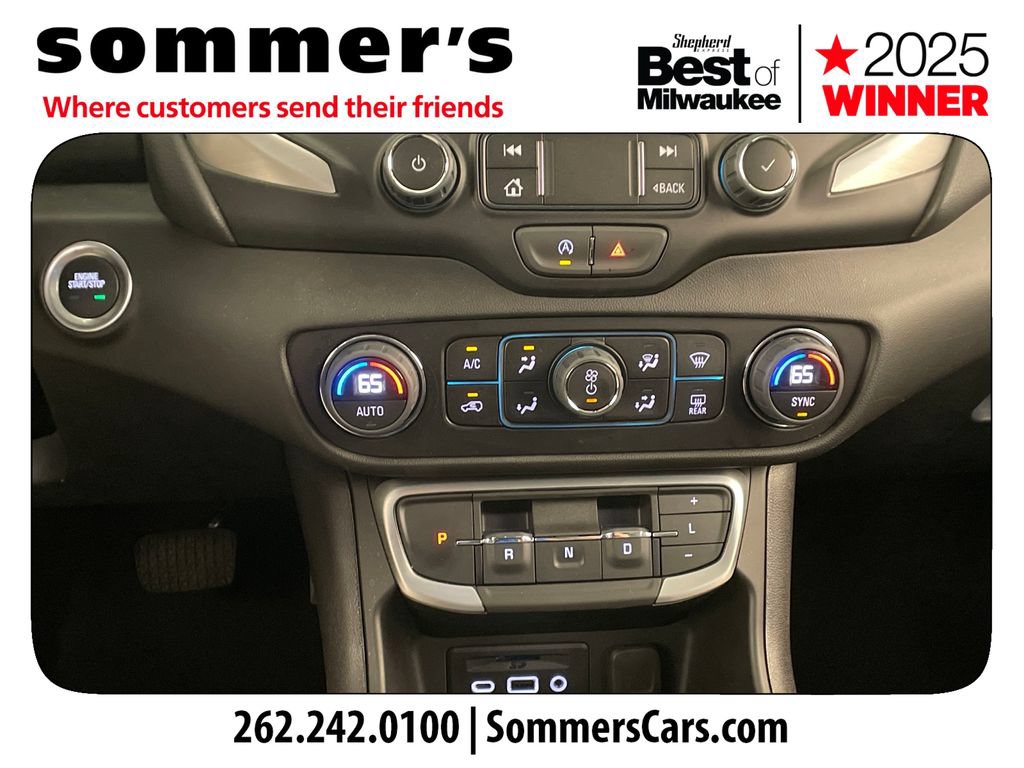 Used 2024 GMC Terrain SLT w/ Elevation Edition AWD/4WD image 16