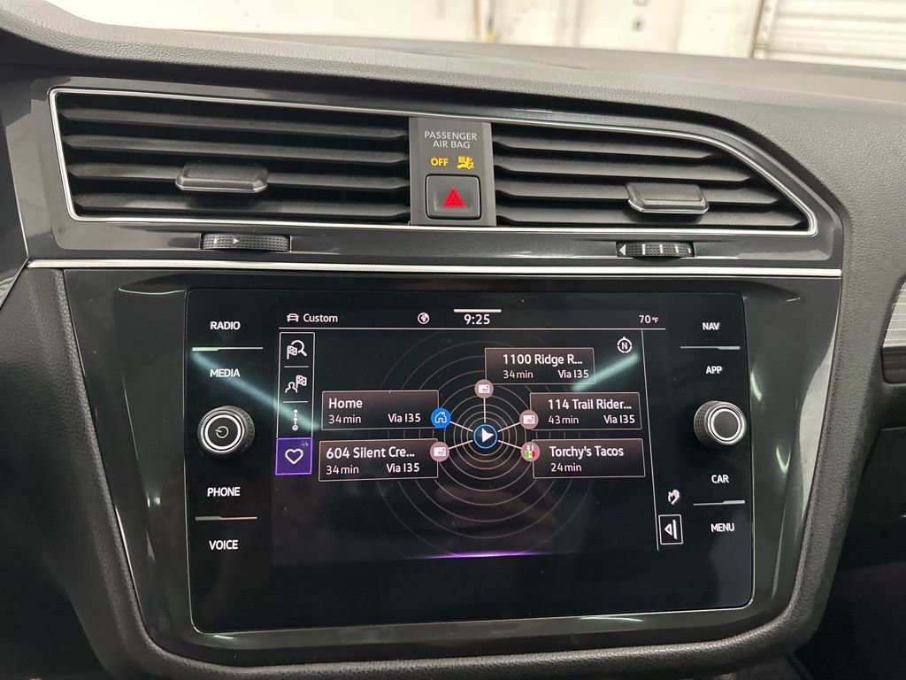 Used 2024 Volkswagen Tiguan SEL R-Line image 16