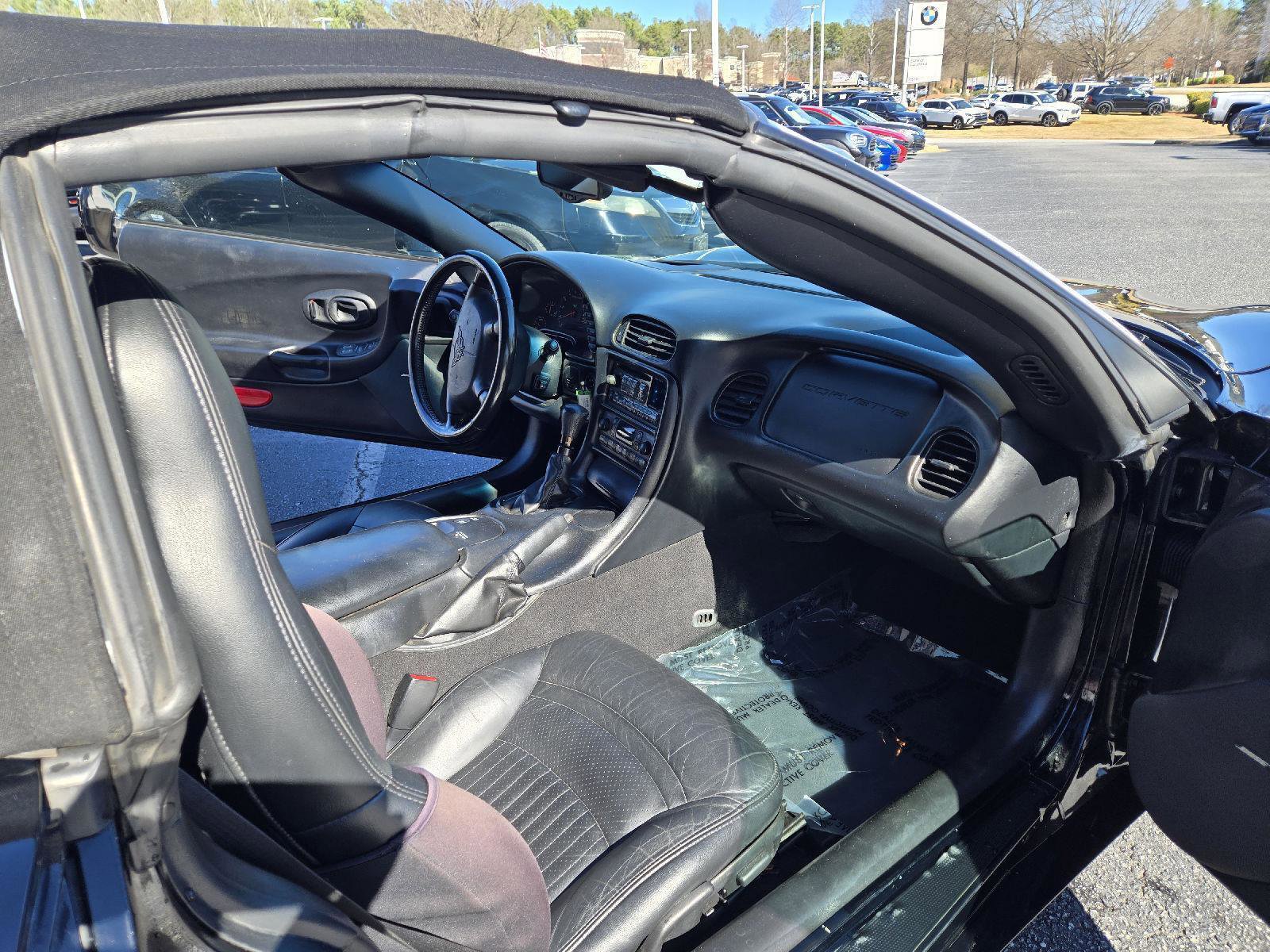 Used 2004 Chevrolet Corvette Convertible w/ Preferred Equipment Group image 21