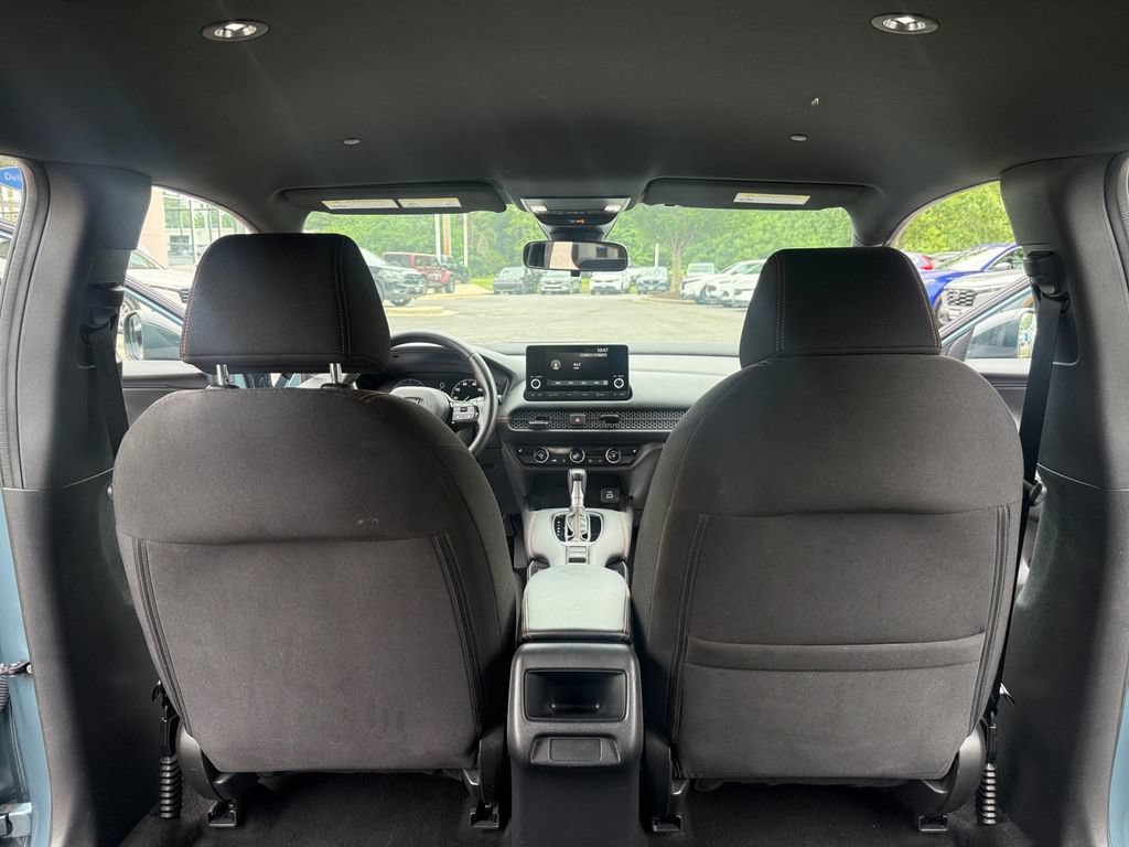 Used 2025 Honda HR-V Sport image 27