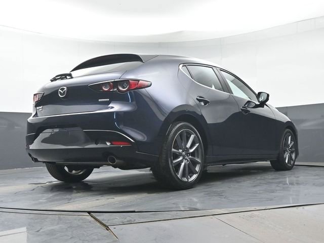 Used 2019 MAZDA MAZDA3 AWD Hatchback w/ Preferred Pkg image 29