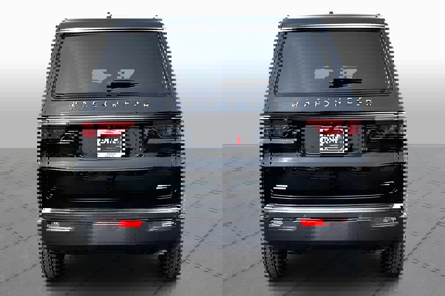 Used 2022 Jeep Wagoneer Series III w/ Premium Group I image 4