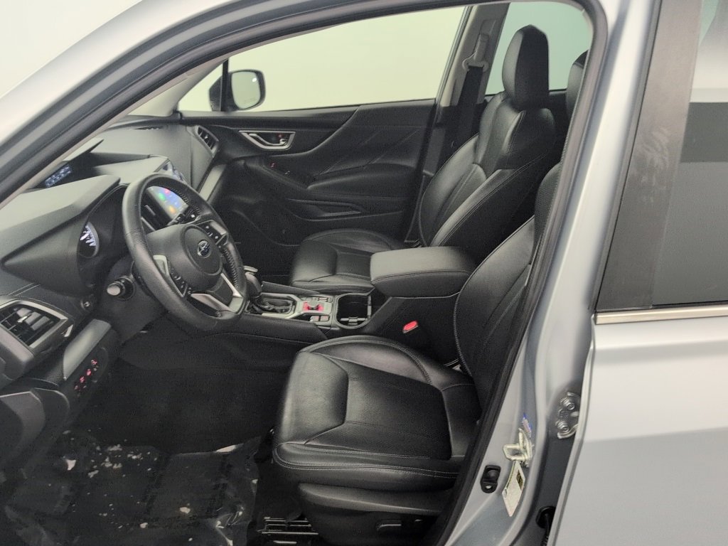Used 2021 Subaru Forester Limited image 10