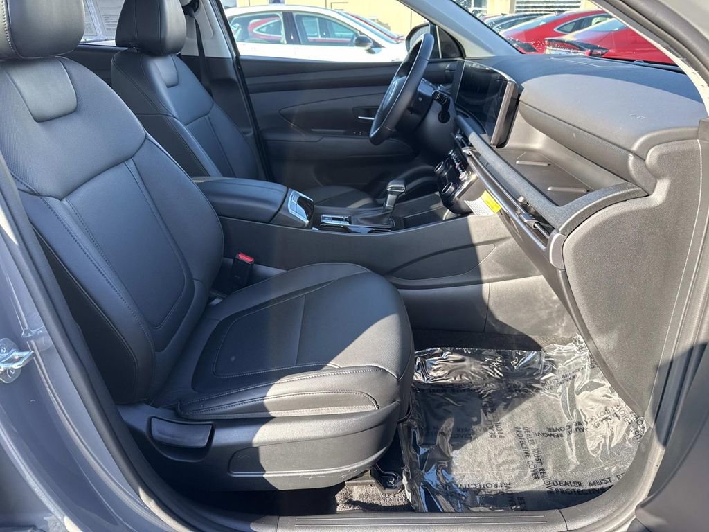 Used 2025 Hyundai Tucson SEL image 19