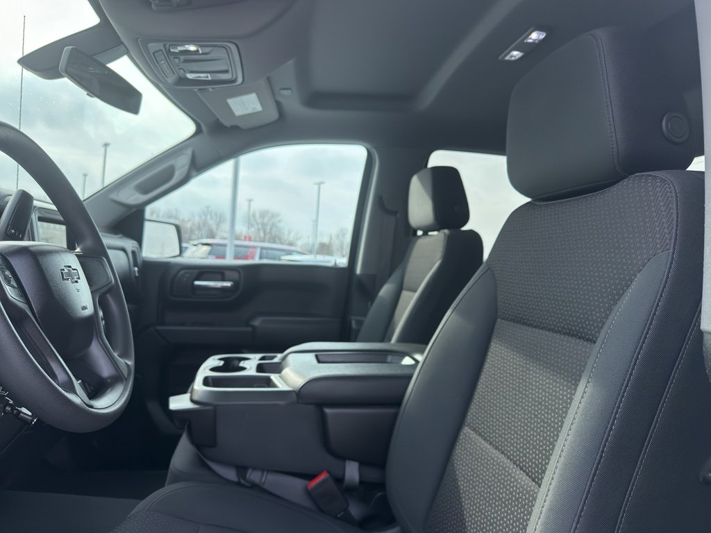 Used 2019 Chevrolet Silverado 1500 Custom Trail Boss w/ Custom Convenience Package image 28