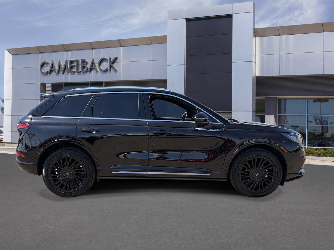Used 2021 Lincoln Corsair Reserve FWD image 7