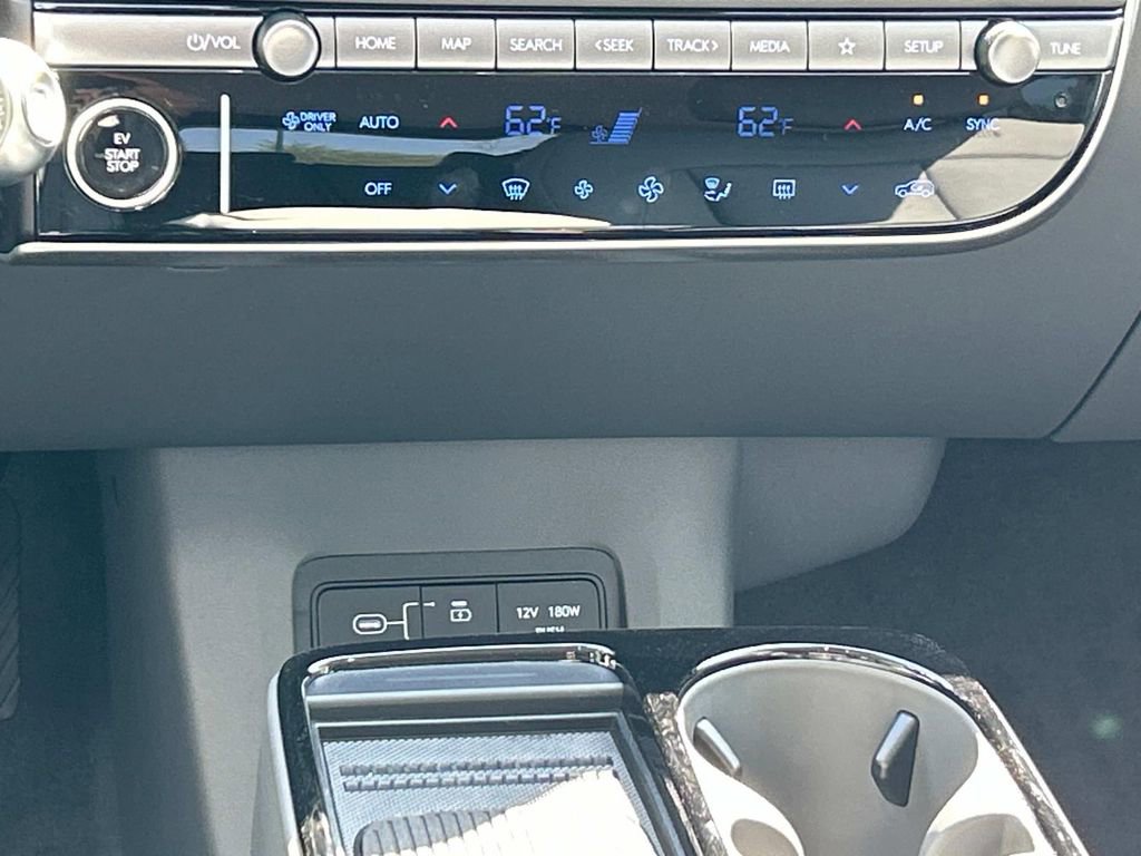 New 2025 Hyundai Ioniq 5 SEL image 26